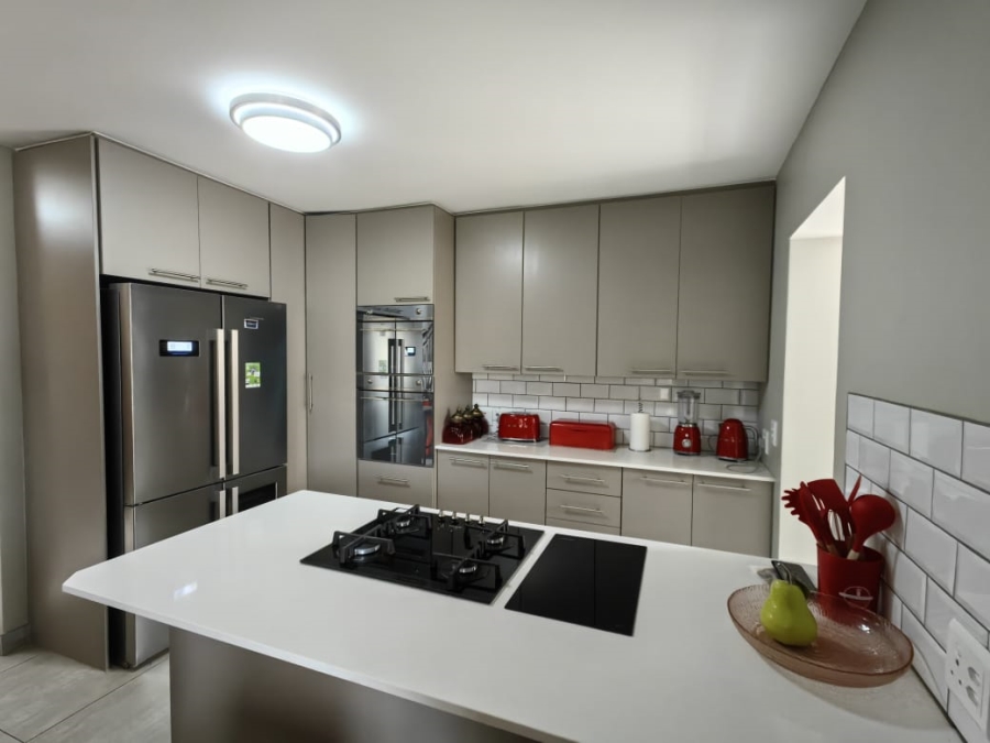 3 Bedroom Property for Sale in La Camargue Private Country Estate North West